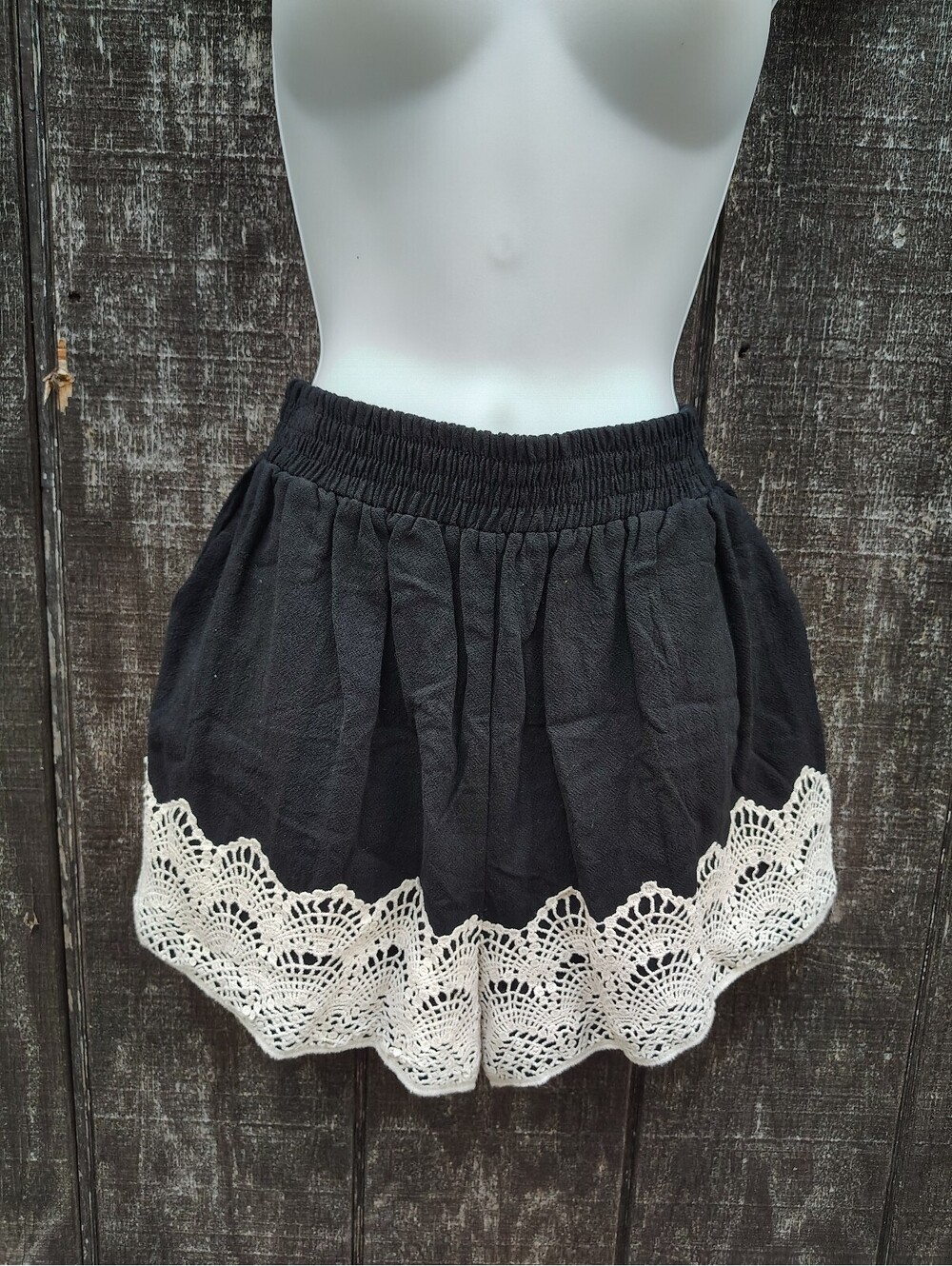 Basil Lola Bohemian Shorts